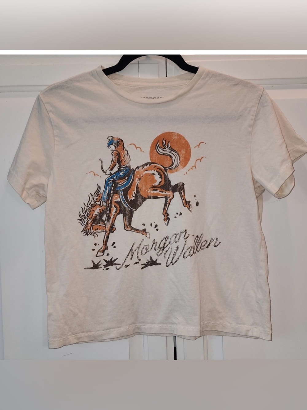 Morgan Wallen Cowboy And Horse Crop Tee Women’s Size Small Authentic